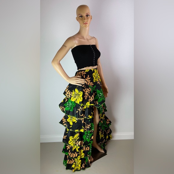 Handmade Green Multicolor Layered Ruffle Floral Print High Slit Maxi Skirt - Picture 8 of 10